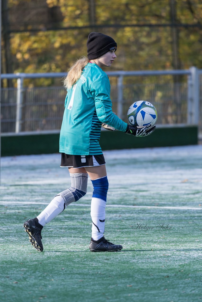 Bild 63 - wCJ VfL Pinneberg - SSV Rantzau : Ergebnis: 0:0